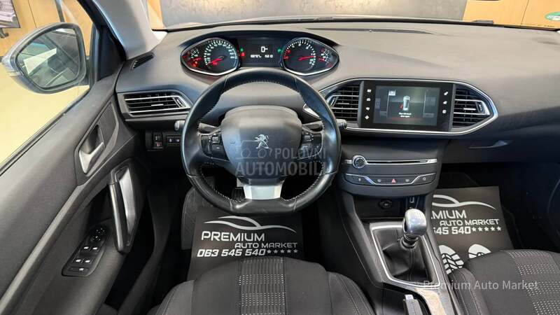 Peugeot 308 //1.6 HDI/PANO/FUL