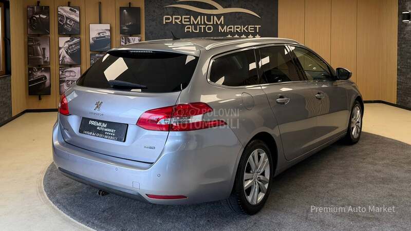 Peugeot 308 //1.6 HDI/PANO/FUL