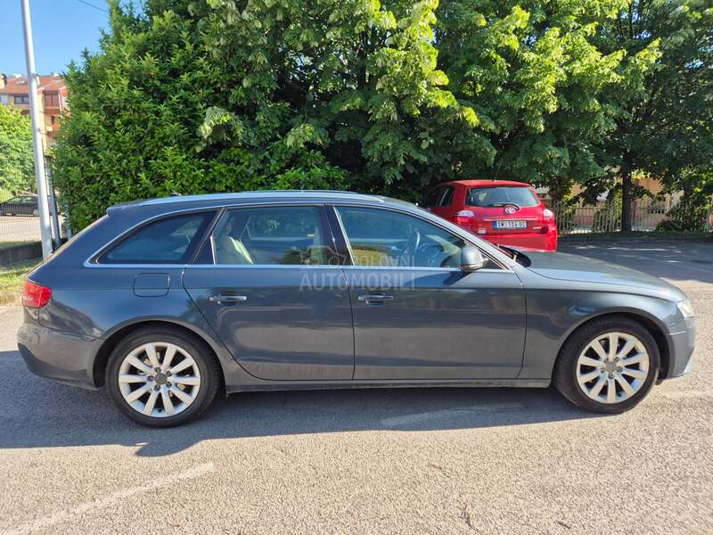 Audi A4 2.0TDI  LUX OPREMA