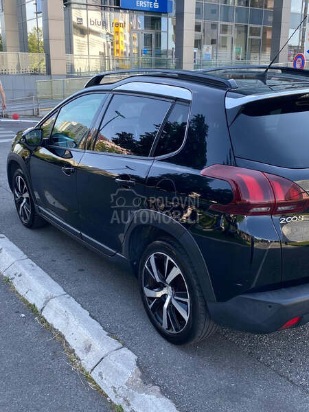 Peugeot 2008 1.2 GT LINE