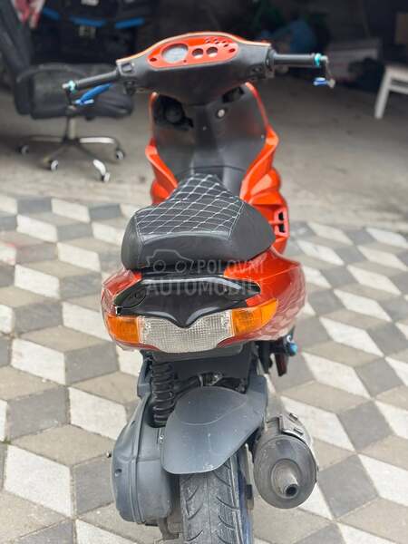 Gilera runner