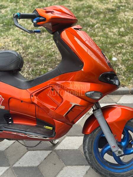Gilera runner