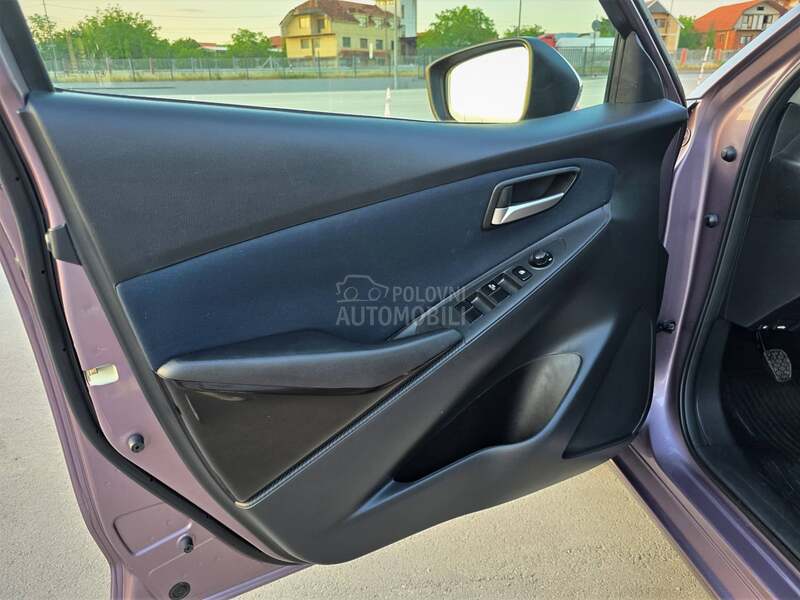 Mazda 2 SKYACTIV-G 90