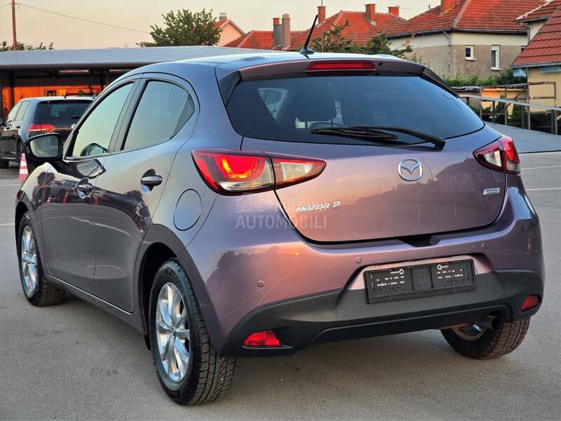 Mazda 2 SKYACTIV-G 90