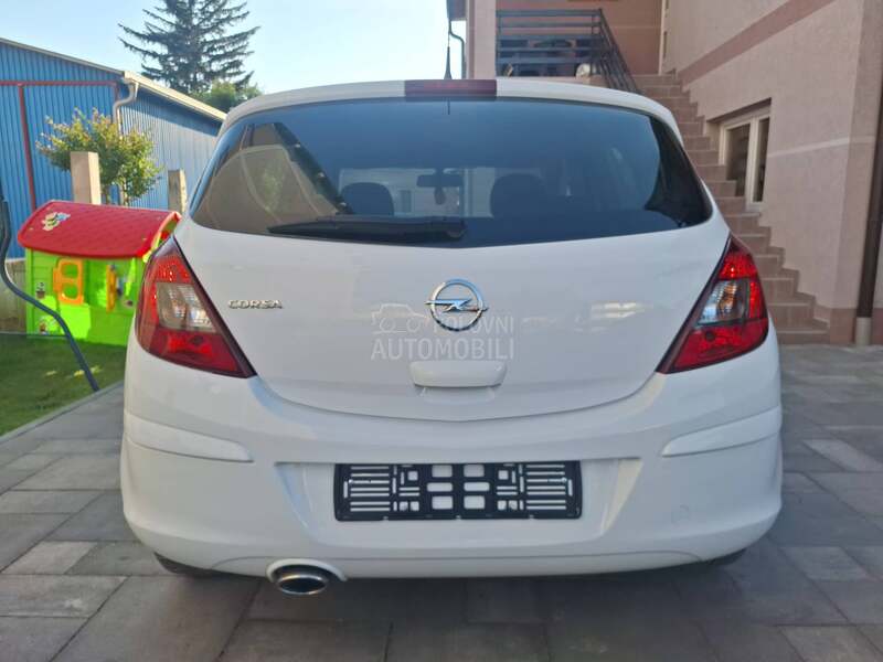 Opel Corsa D 1.4/16v/Švajcarska