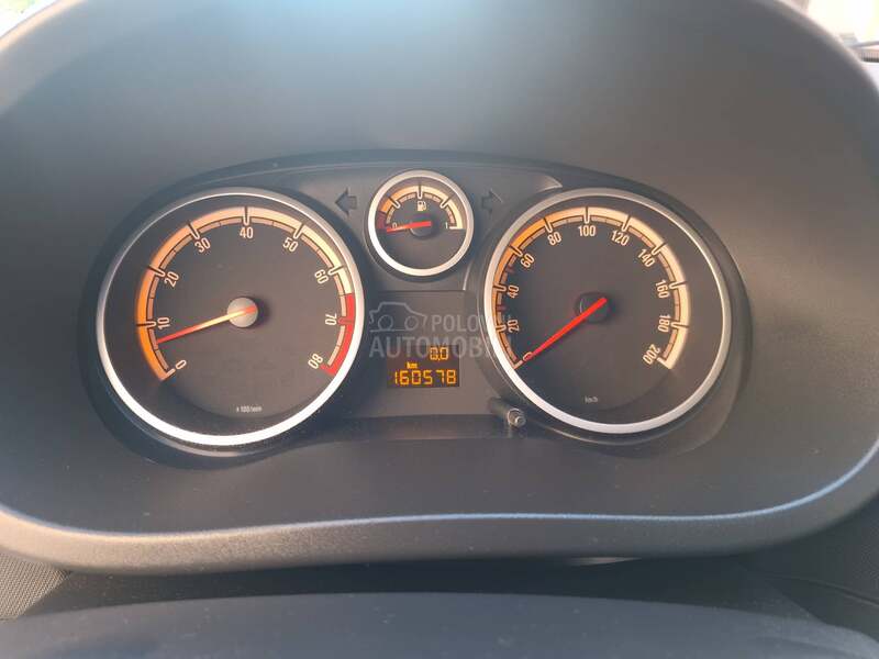 Opel Corsa D 1.4/16v/Švajcarska