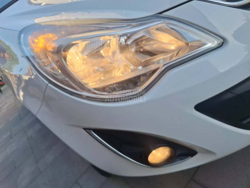Opel Corsa D 1.4/16v/Švajcarska