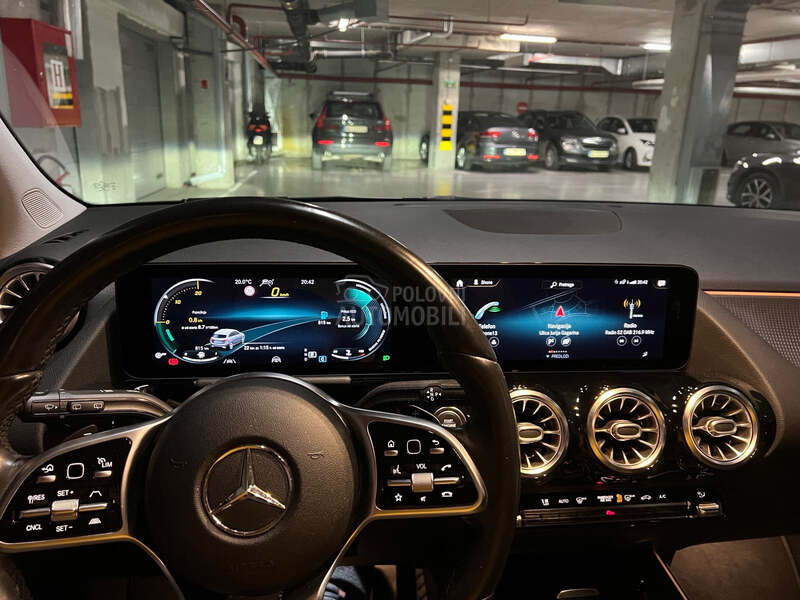 Mercedes Benz B 220 B 220 d