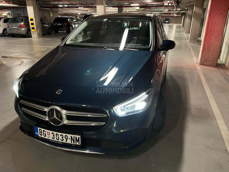 Mercedes Benz B 220 B 220 d