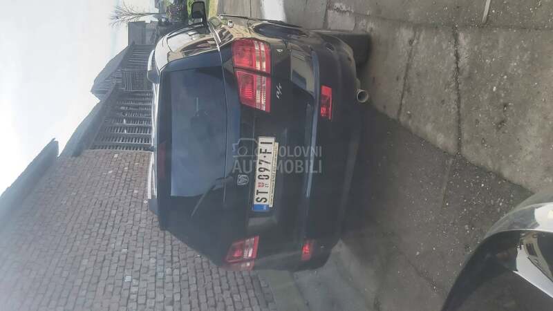 Dodge Journey RT