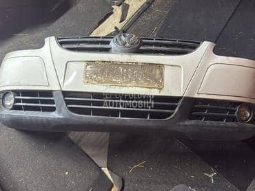 Prednji branik za Volkswagen Fox od 2004. do 2011. god.