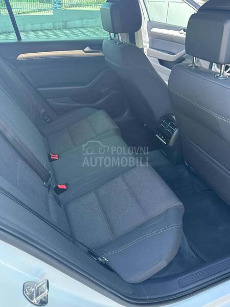 Volkswagen Passat B8 Salonsko stanje