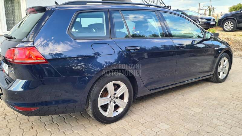 Volkswagen Golf 7 1.6TDI  BLUEMOTION