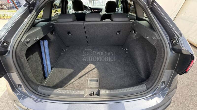 Volkswagen Taigo 1.0 TSI R-LINE