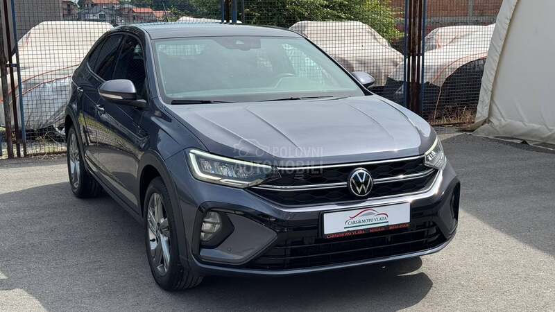 Volkswagen Taigo 1.0 TSI R-LINE