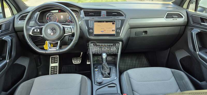 Volkswagen Tiguan R line 4M AUT LED