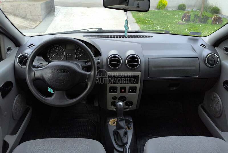 Dacia Logan 1.6 b