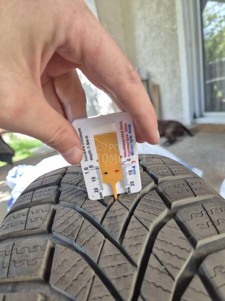 Falken 215/45 R18 Zimska