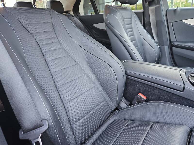 Mercedes Benz E 220 4matic