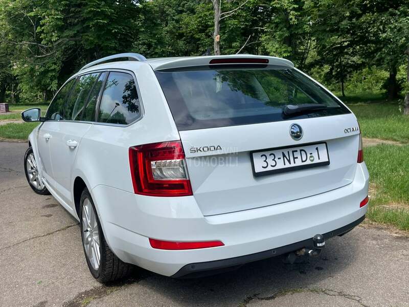 Škoda Octavia 1.6tdiLED DSG holand
