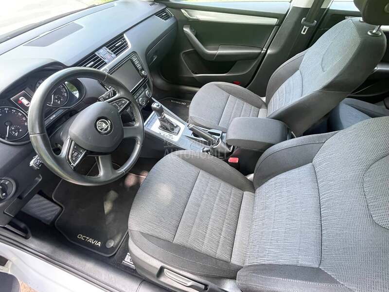 Škoda Octavia 1.6tdiLED DSG holand