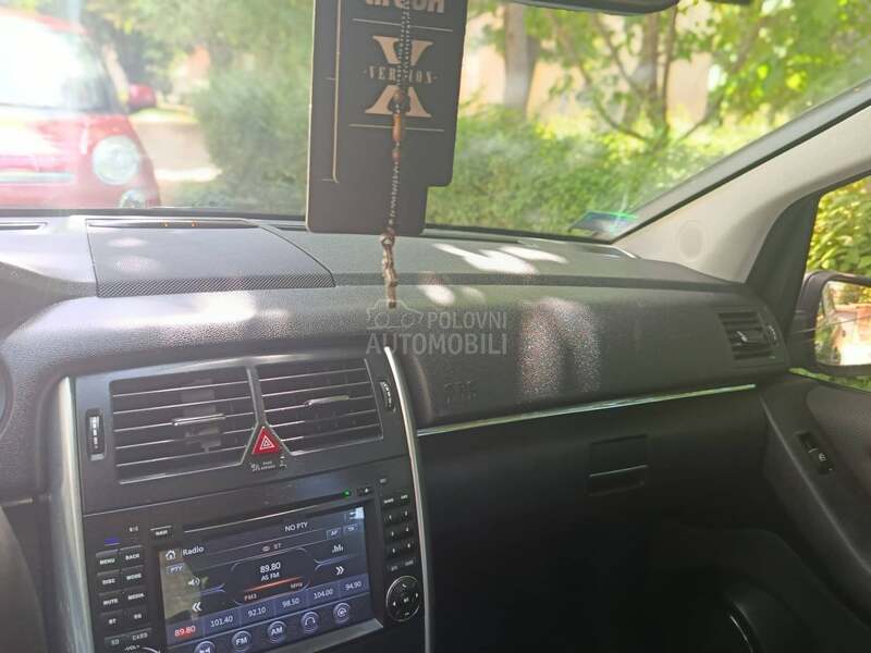 Mercedes Benz B 200 2.0