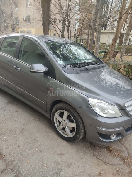 Mercedes Benz B 200 2.0