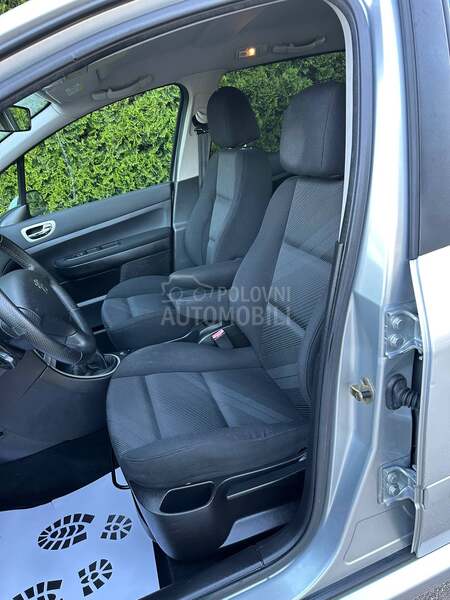 Peugeot 307 OXYGO CH