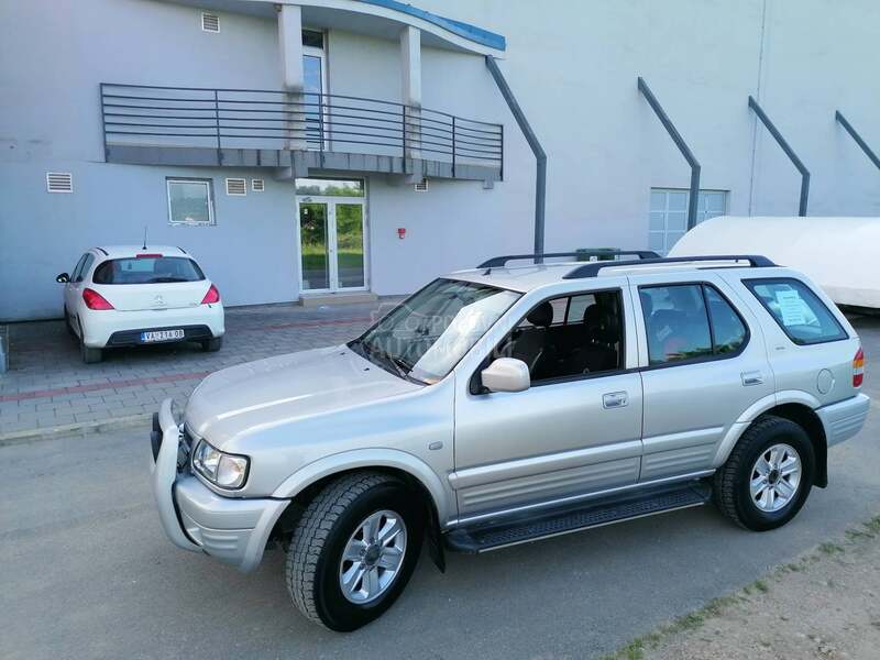Opel Frontera 2.2 DTI