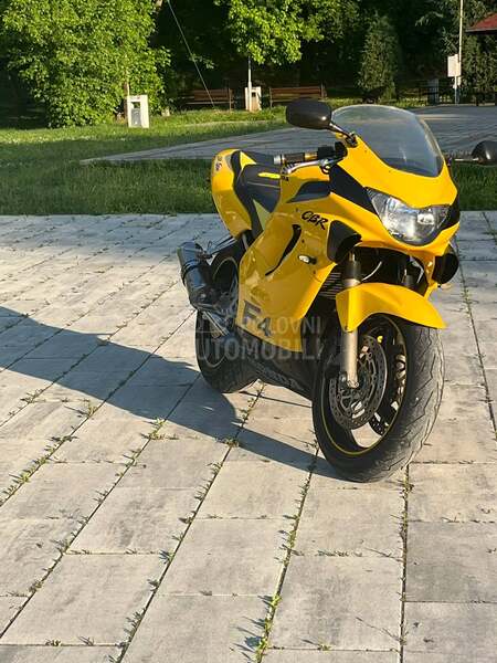 Honda CBR