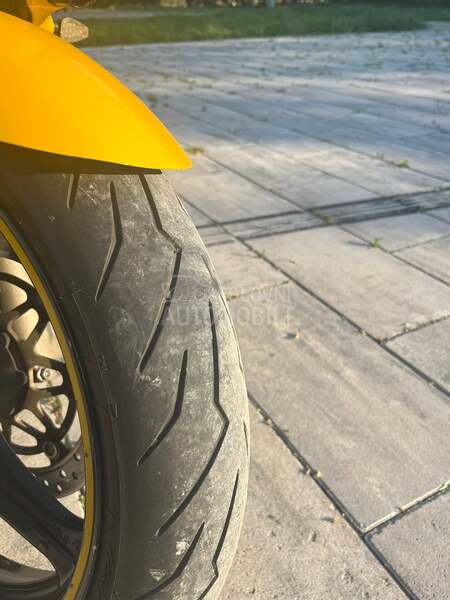 Honda CBR