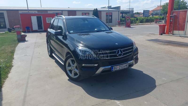 Mercedes Benz ML 350 BLUETEC 4 MATIC