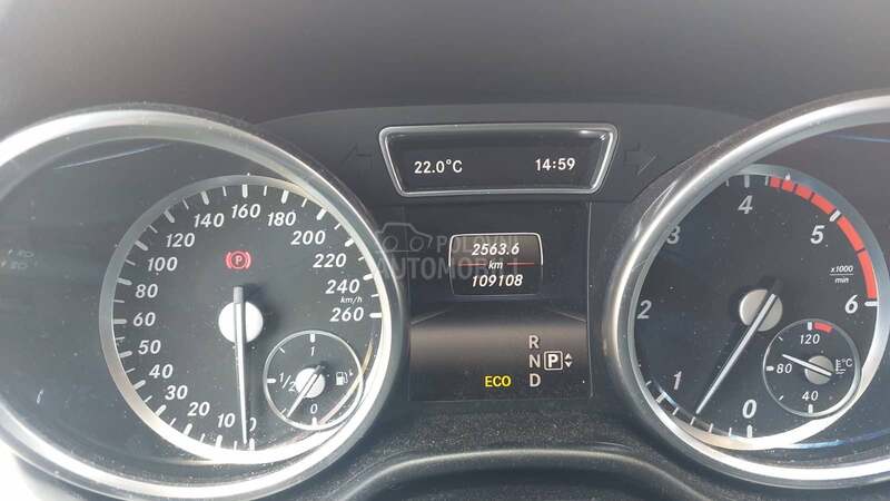 Mercedes Benz ML 350 BLUETEC 4 MATIC