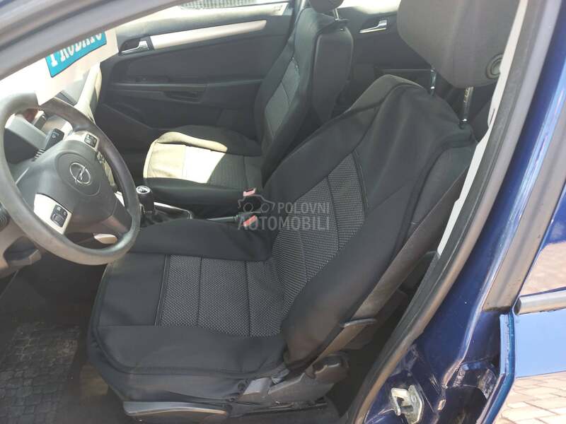 Opel Astra H 1800