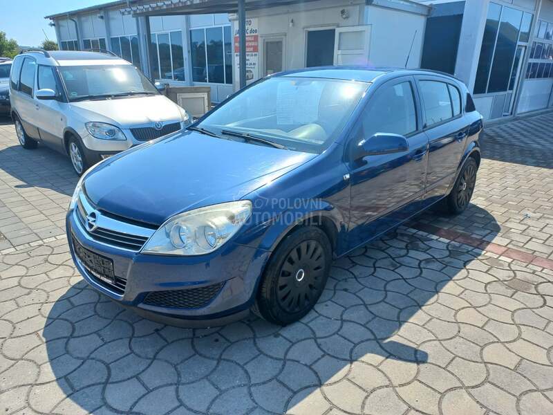 Opel Astra H 1800
