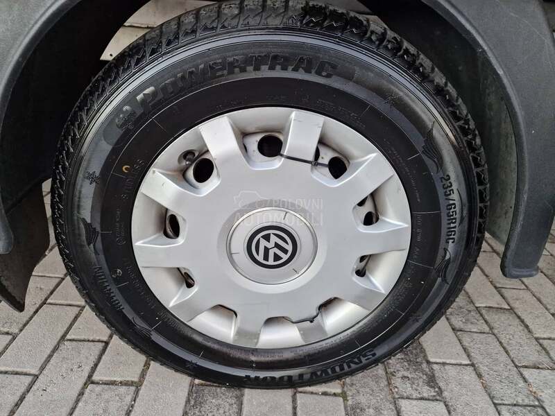 Volkswagen CRAFTER B KATEGORIJA