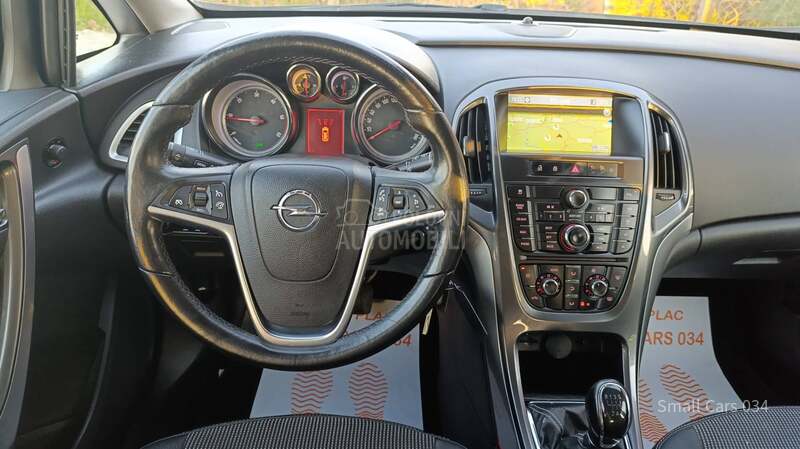 Opel Astra J 1.7cdti COSMO