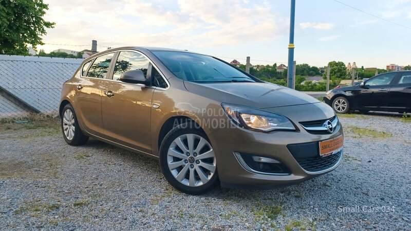 Opel Astra J 1.7cdti COSMO