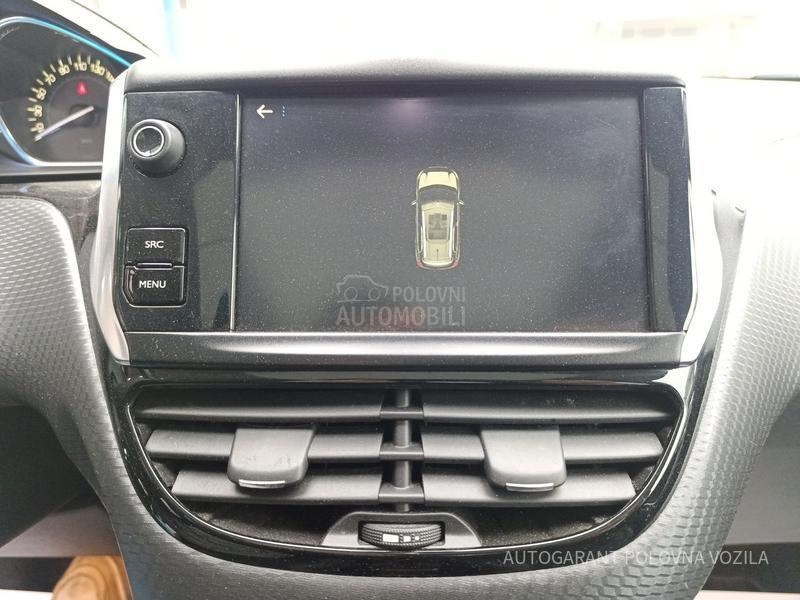 Peugeot 2008 1.2 ALLURE A/T PANO