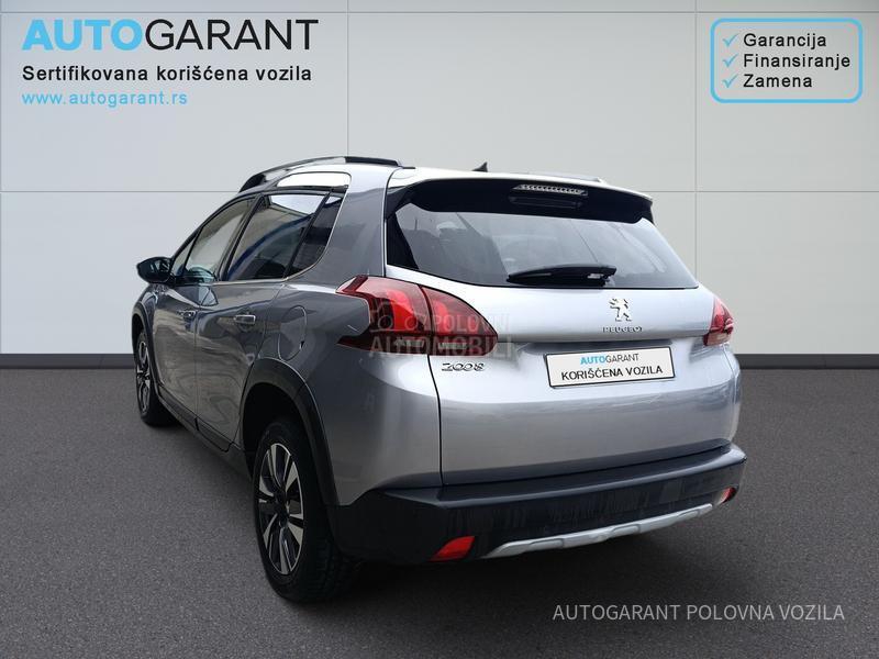 Peugeot 2008 1.2 ALLURE A/T PANO