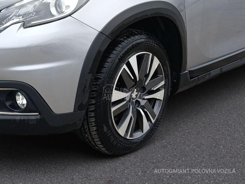 Peugeot 2008 1.2 ALLURE A/T PANO