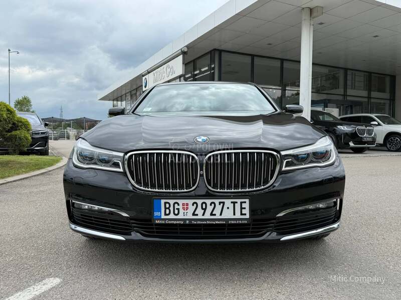 BMW 750 xDrive