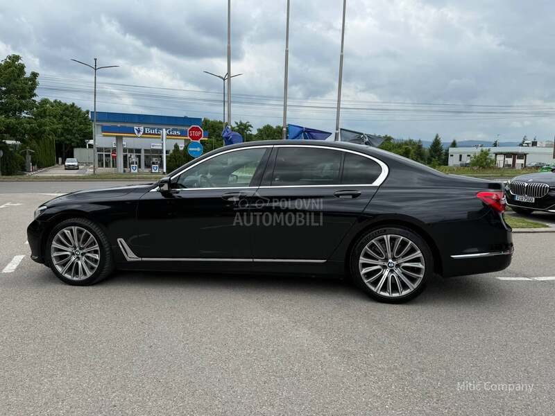 BMW 750 xDrive