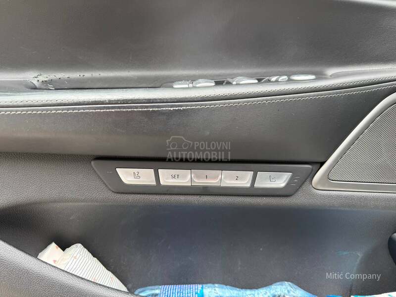 BMW 750 xDrive