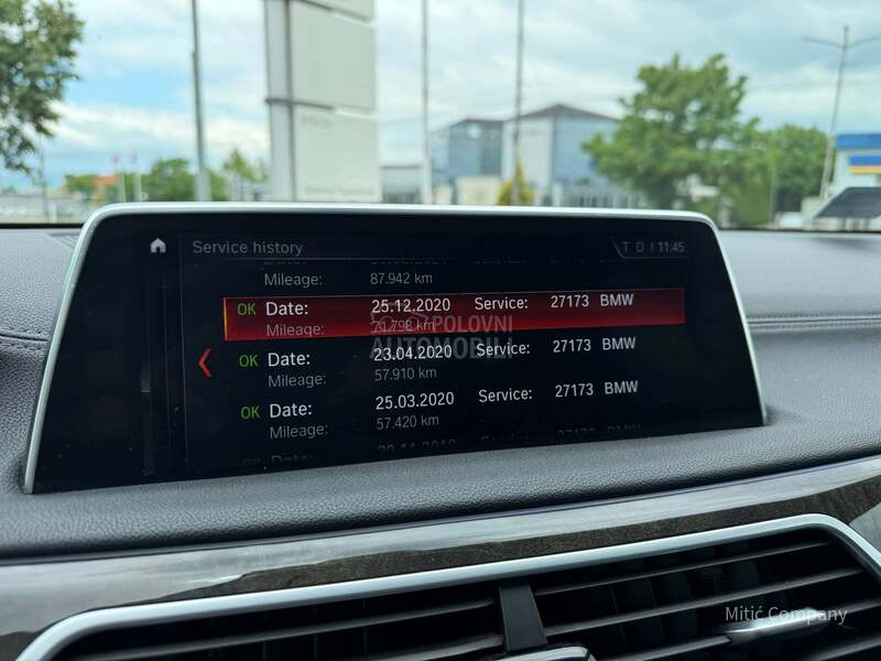 BMW 750 xDrive