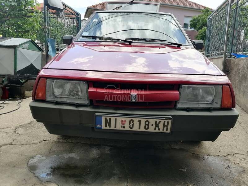 Lada Samara 