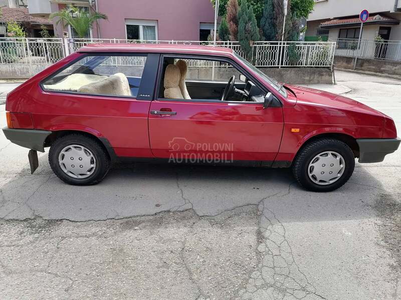 Lada Samara 