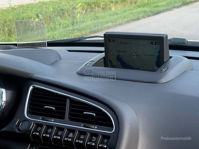 Peugeot 3008 1.6 A L L U R E