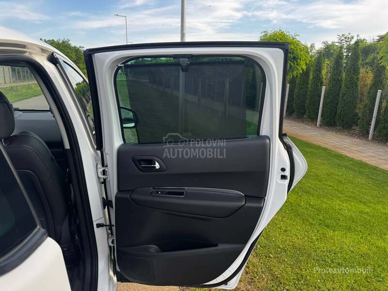 Peugeot 3008 1.6 A L L U R E
