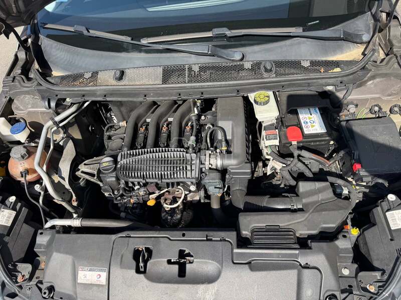 Peugeot 308 1.2 B